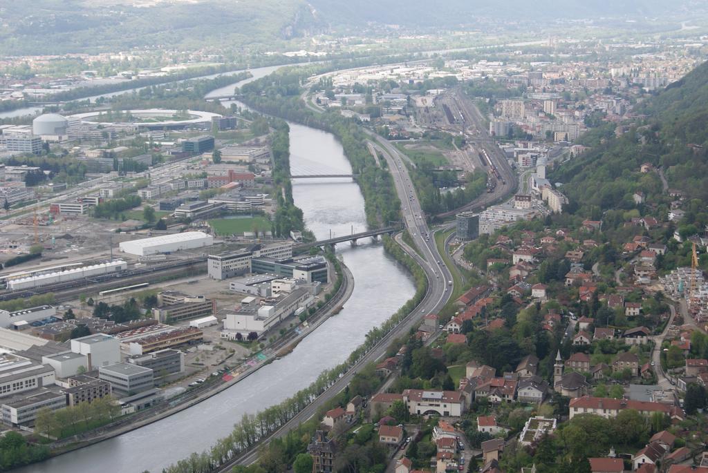 Ekho Hotel Grenoble Nord Saint Egreve 외부 사진